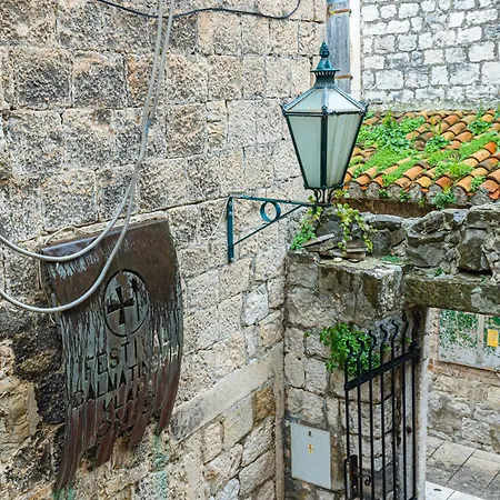 Old Town Apartment