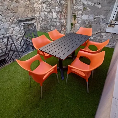 Old Town Apartment Omis